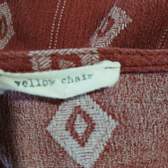 Yellow Chair tunic rust/red colored with diamond details in white s/m sh slv - Picture 2 of 9